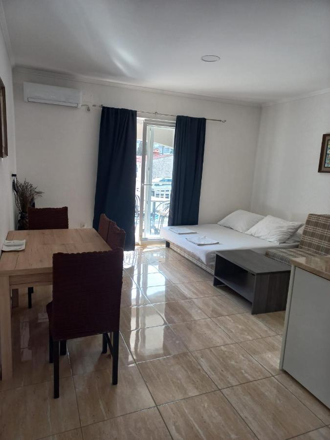 Apartmani Jopi نيوم المظهر الخارجي الصورة