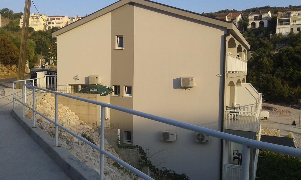 Apartmani Jopi نيوم المظهر الخارجي الصورة